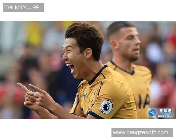 足球球星激情演绎桑巴舞步 激情与技巧完美融合的赛场风采 足球球星激情演绎桑巴舞步 激情与技巧完美融合的赛场风采