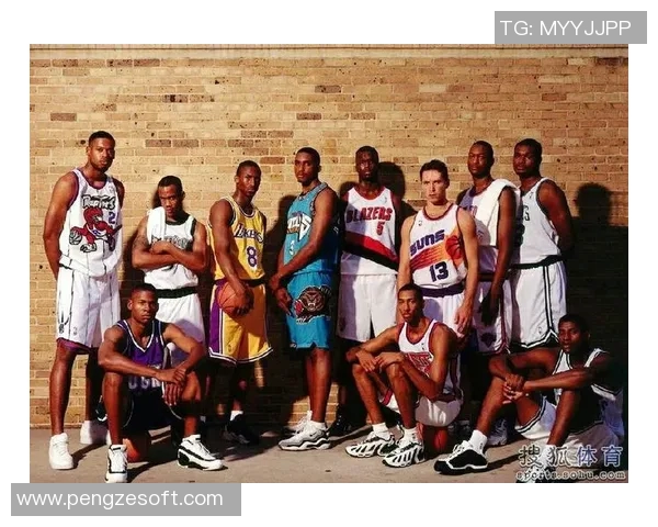 足球天才从小展露锋芒 男孩时代的奋斗与梦想 见证球星成长的每一步